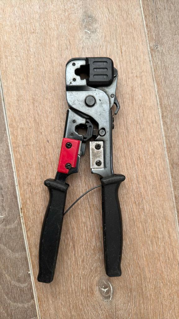RJ45 Krimptang - Netwerkkabel Tang, Ophalen of Verzenden, Gebruikt