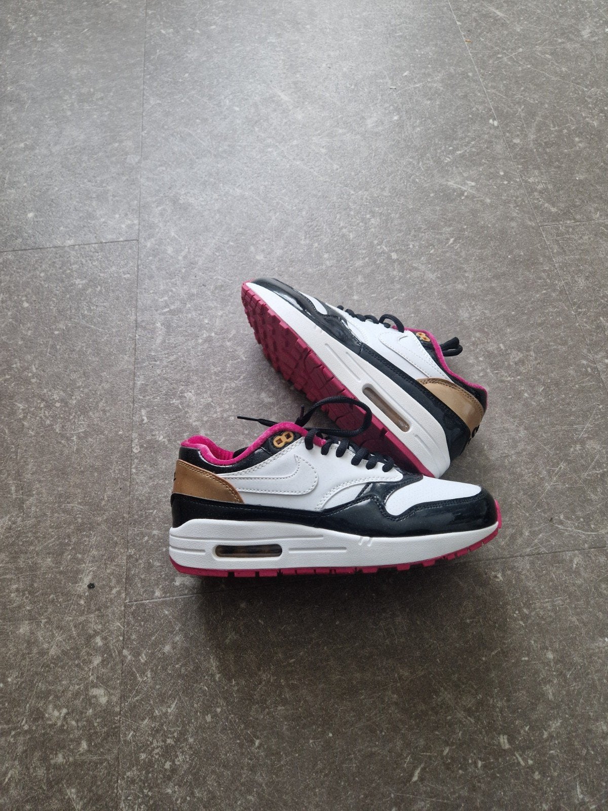 Nike Air Max 1 Phantaci Grand Piano origineel maat 38 zgan, Kleding | Dames, Schoenen, Nike Air Max 1, Wit, Ophalen of Verzenden