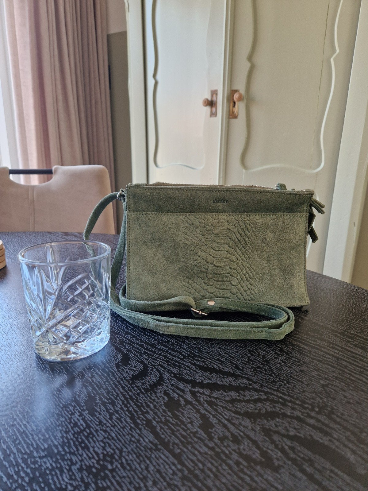 Schoudertas DSTRCT Portland Road Crossbody - Green, Overige merken, Ophalen of Verzenden, Zo goed als nieuw, Leer