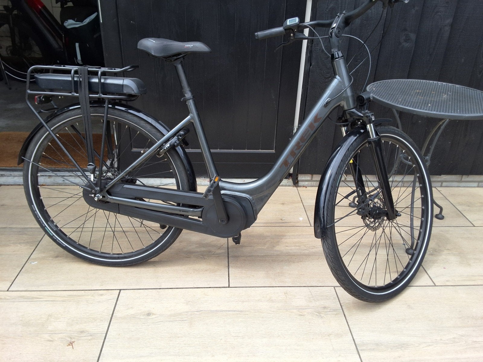 Trek District+  - Bosch PowerPack 400 frame maat 51, Fietsen en Brommers, Elektrische fietsen, 51 tot 55 cm, Ophalen of Verzenden