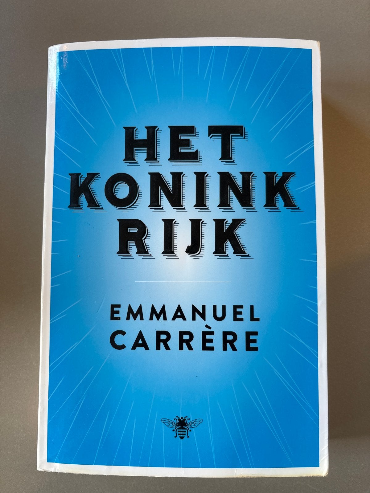 Het Koninkrijk - Emmanuel Carrère (Zo goed als nieuw), Ophalen of Verzenden, Zo goed als nieuw, Christendom | Katholiek