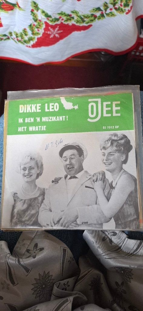 Dikke Leo, Gebruikt, Overige formaten, Ophalen of Verzenden, Levenslied of Smartlap