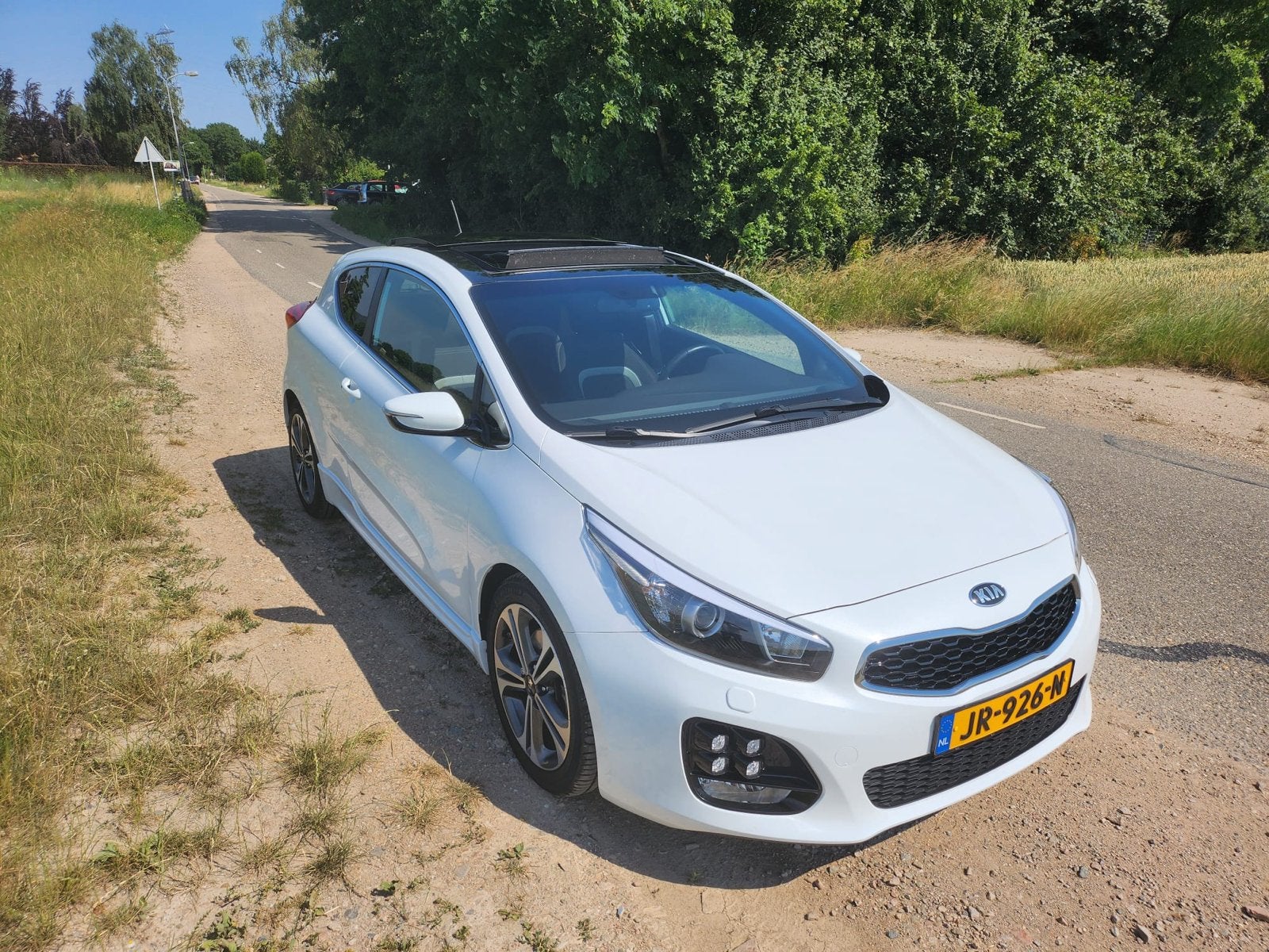 Kia (Pro) Cee d 1.0 T-gdi 2016 Wit, Voorwielaandrijving, Stof, Zwart, Wit