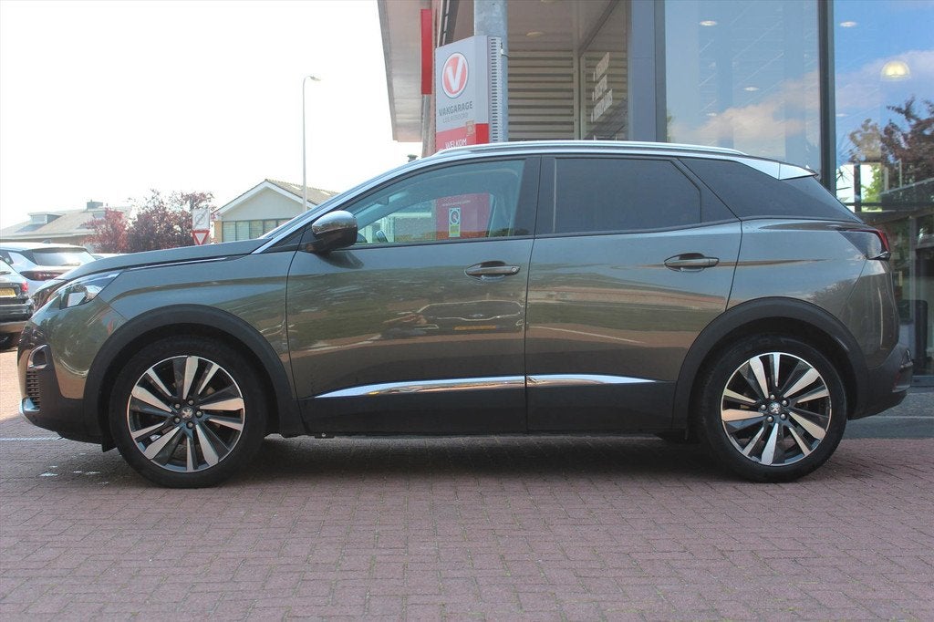 PEUGEOT 3008 1.2 PureTech *Premium* | Trekhaak | Camera | Ha, Gebruikt, 1199 cc, Leder en Stof, Origineel Nederlands