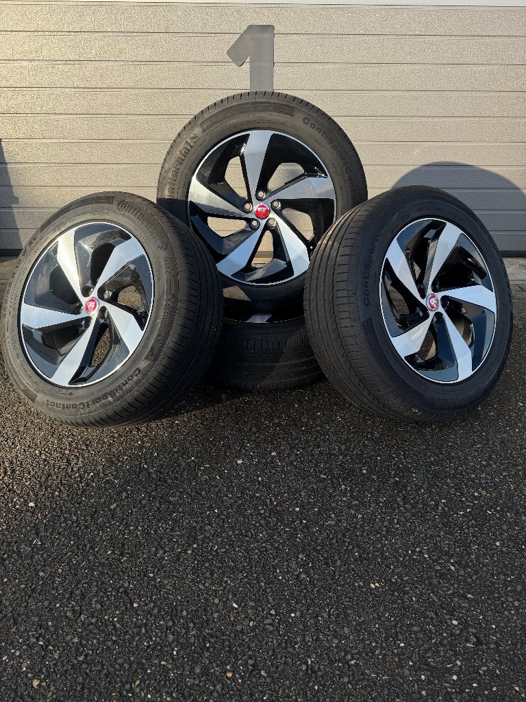 Originele Jaguar F-Pace 19” velgen + Continental 255/55 R19, Gebruikt, 255 mm, Banden en Velgen, Personenwagen