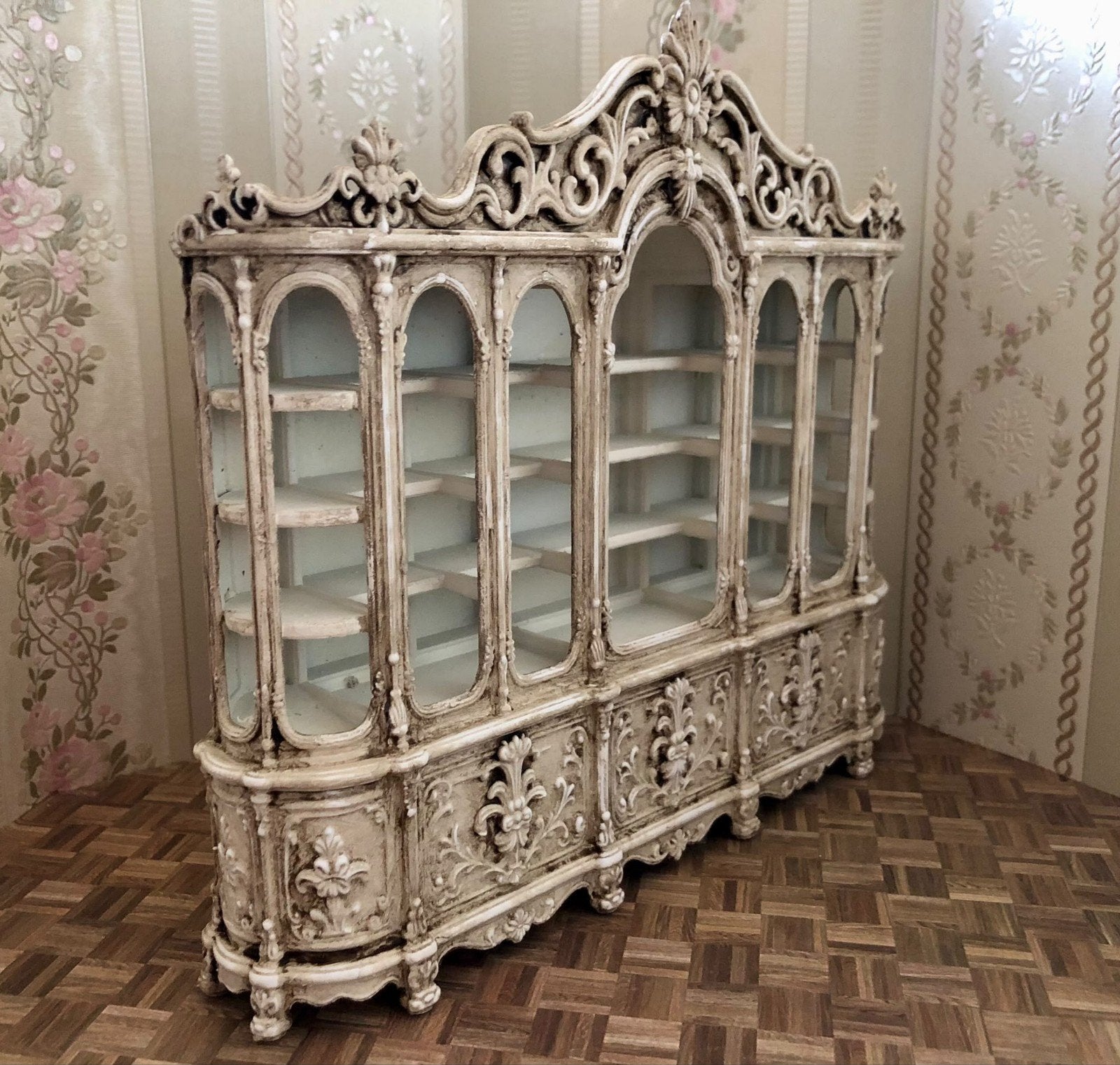 Exclusieve Open  Miniatuur Vitrinekast 1:12, Poppenhuis, Mandysmaison, Mandysmaison@gmail.com, Nieuw