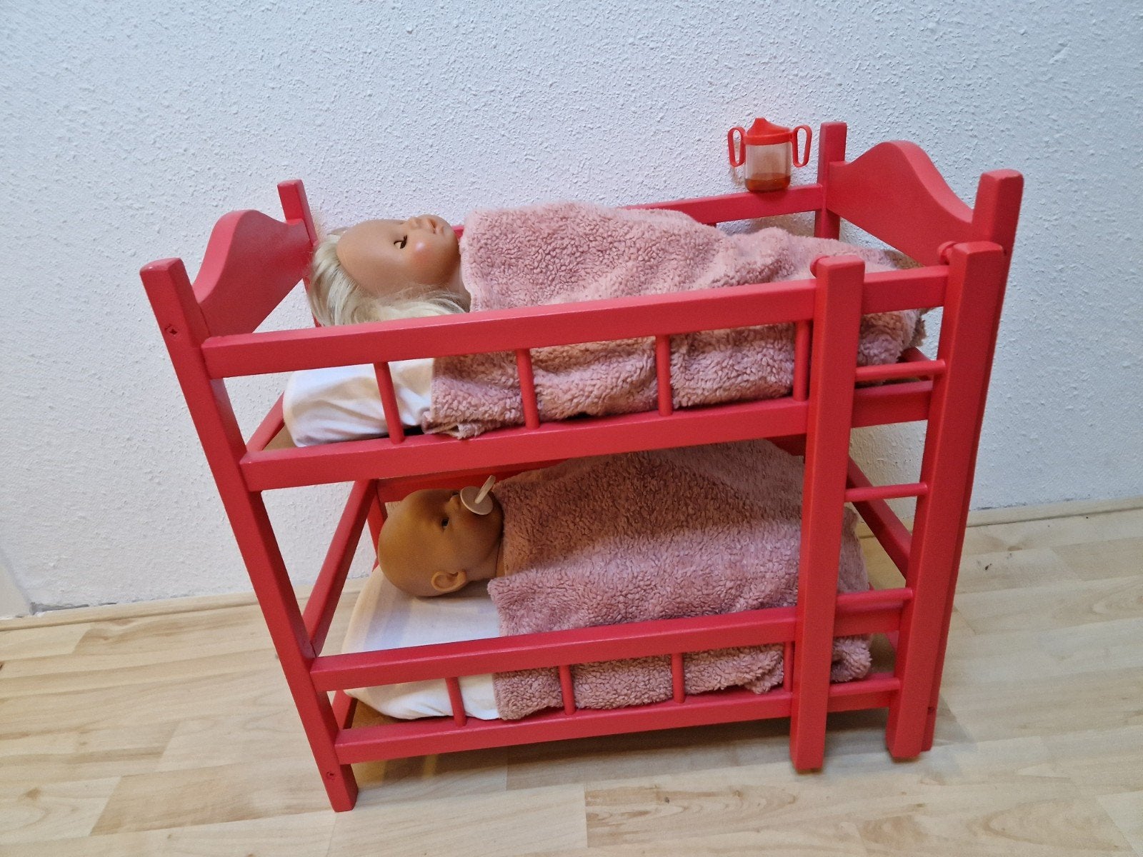 Poppenbedje met accessoires, Kinderen en Baby's, Speelgoed | Poppen, Ophalen, Gebruikt, Babypop
