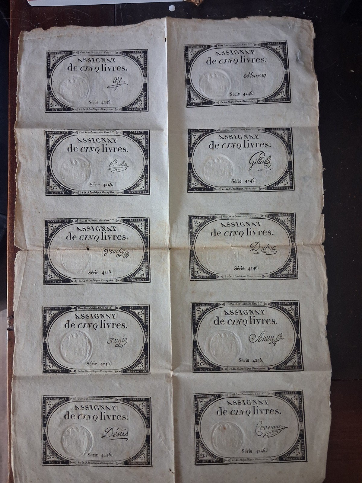 Zeldzame Franse Assignaten van vijf livres - Serie 4246, Ophalen of Verzenden, Voor 1920, Overige typen
