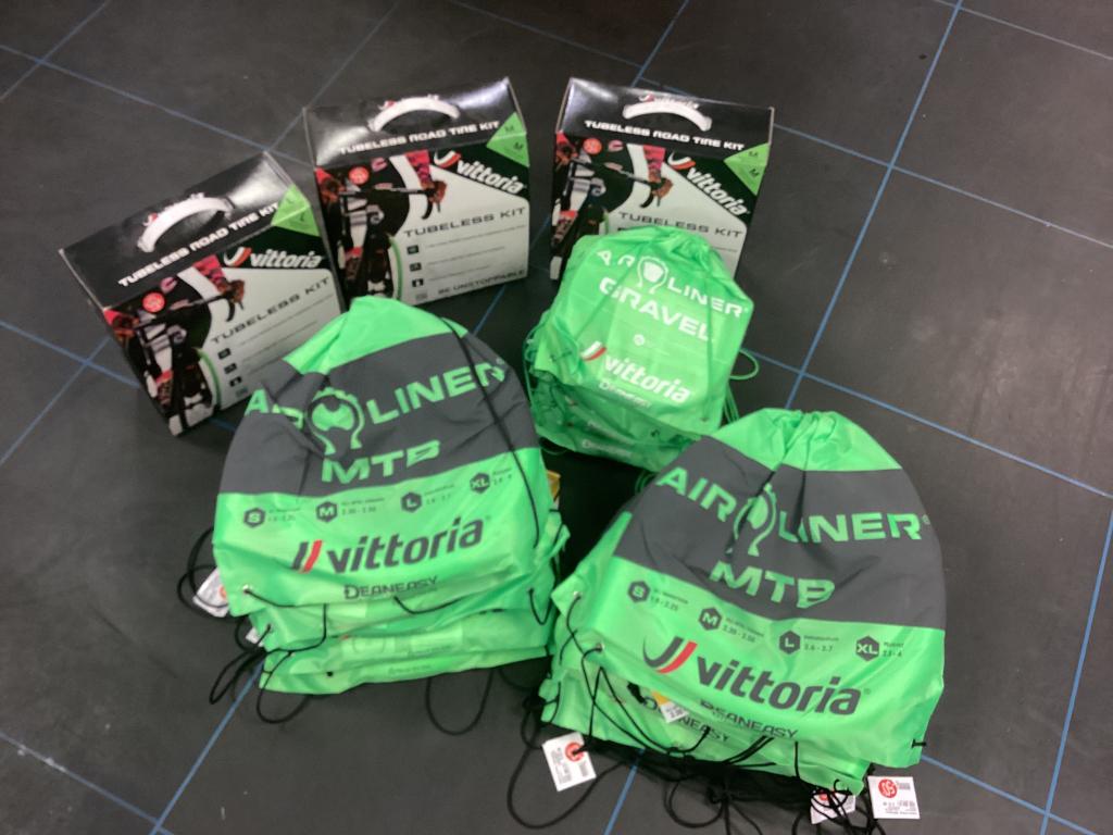 Vittoria Air-Liner, Fietsen en Brommers, Vittoria, Nieuw, Info@detweewieler.nl, De tweewieler udenout