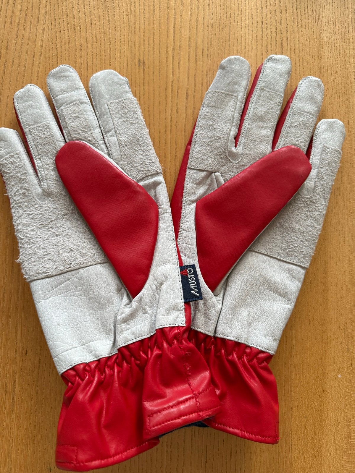 Musto Zeilhandschoenen - Maat L, Ophalen of Verzenden, Nieuw, Dame of Heer, Overige typen