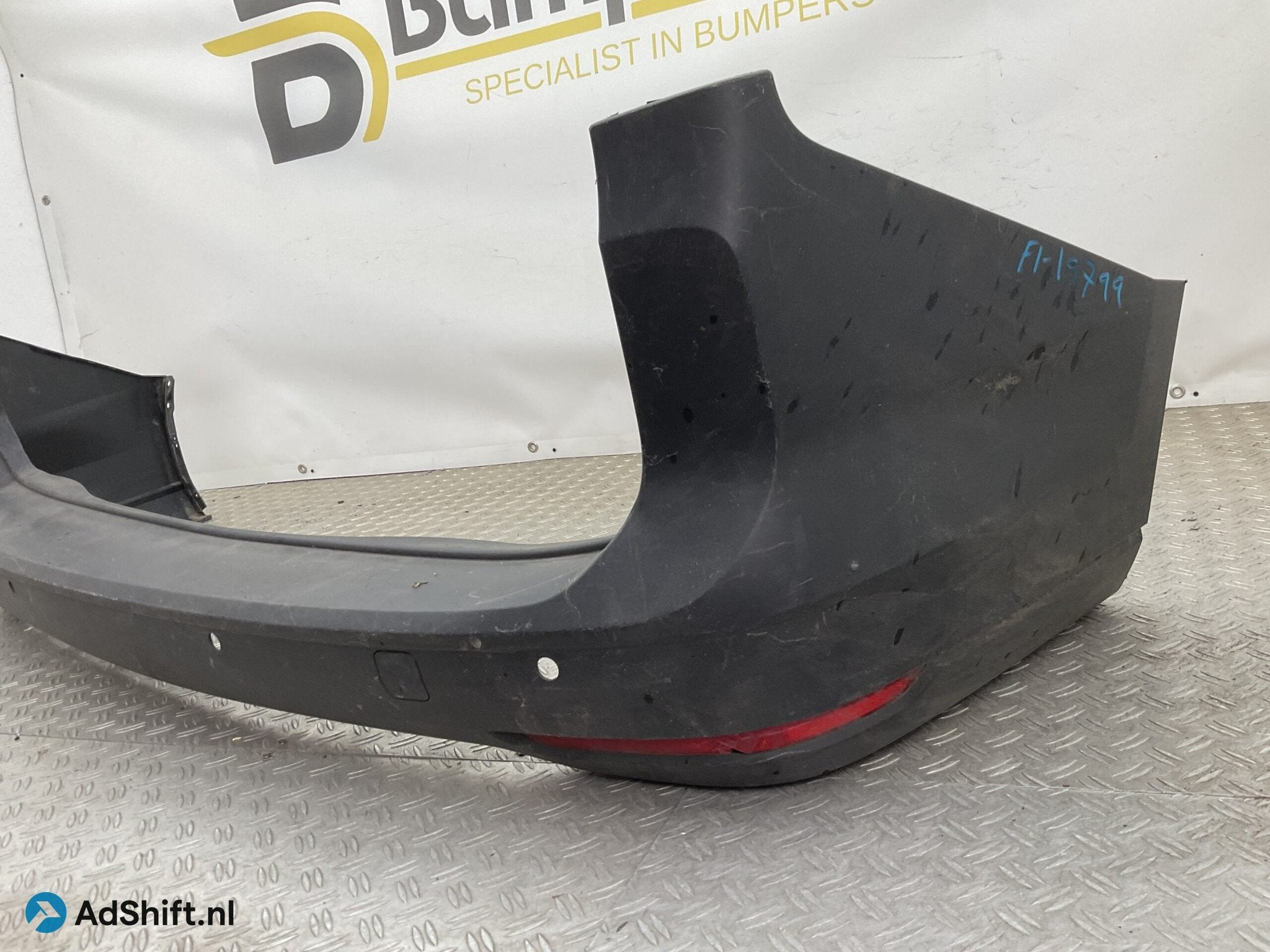 Bumper Volkswagen VW Caddy 5 V 2K7 Cargo 2K7807421B Achterbu, Bumper