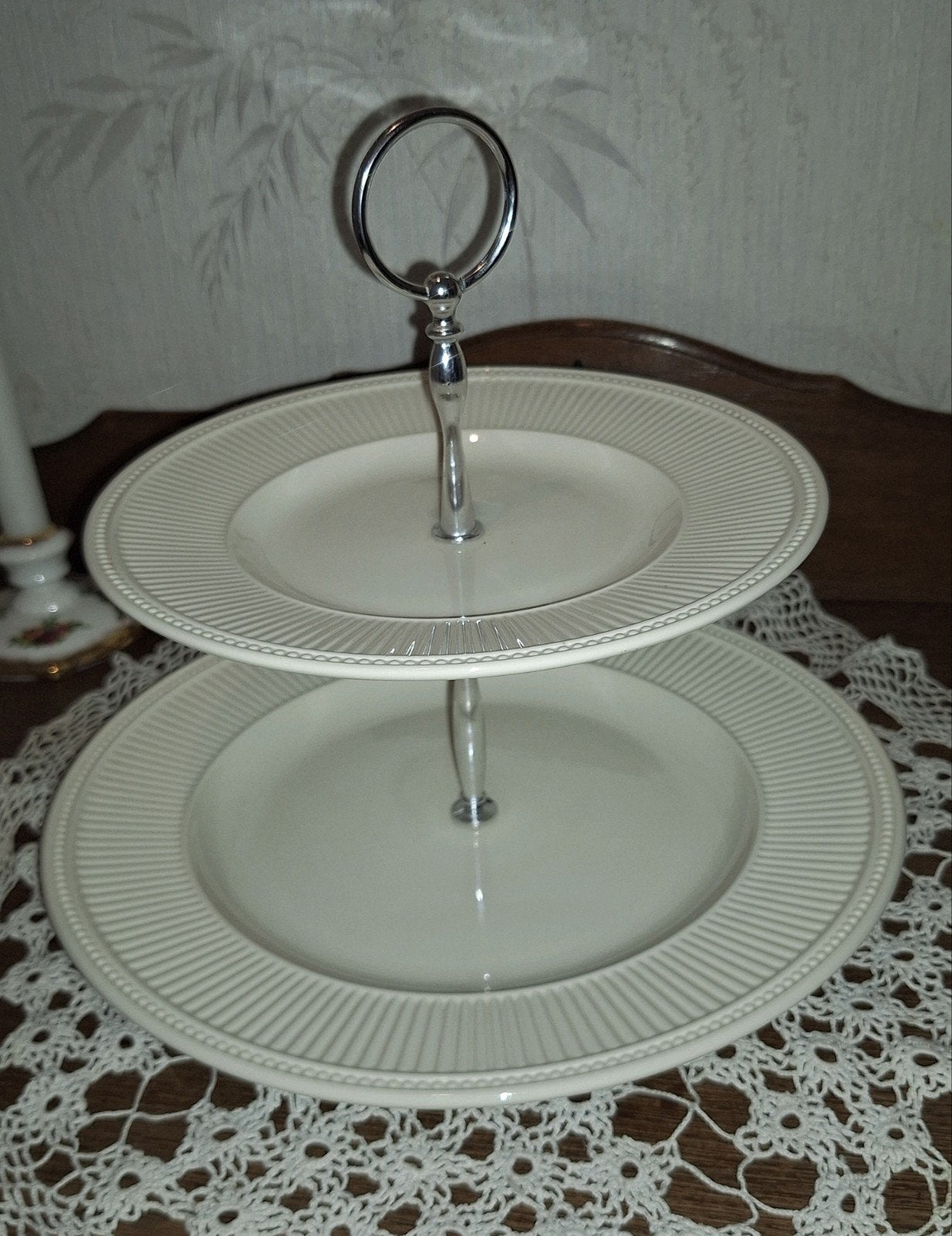 Wedgwood etagère, Antiek en Kunst, Curiosa en Brocante, Ophalen of Verzenden