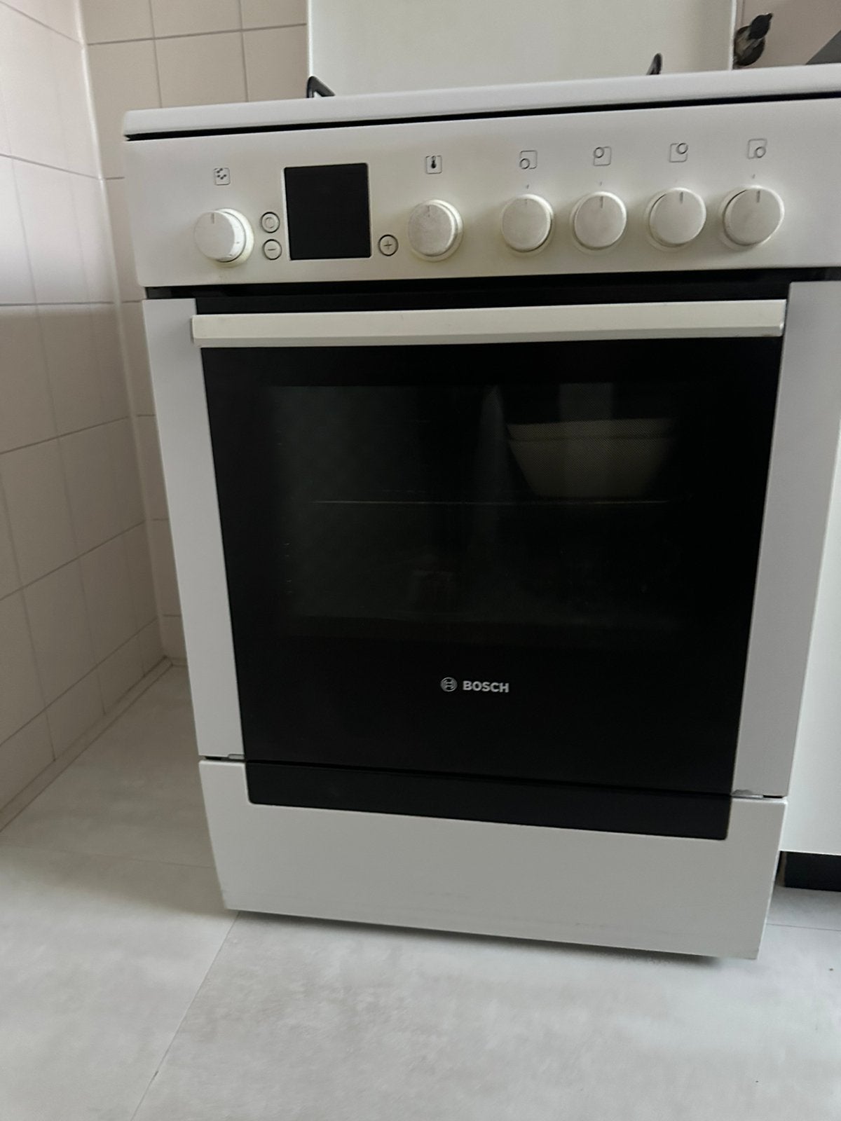 Bosch gasfornuis met oven, Gebruikt, Gas, Vrijstaand, 85 tot 90 cm