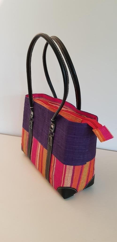 K299? mini strandtas van gekleurd gras en PU lederen,, Sieraden, Tassen en Uiterlijk, -, -, Shopper, Ophalen of Verzenden