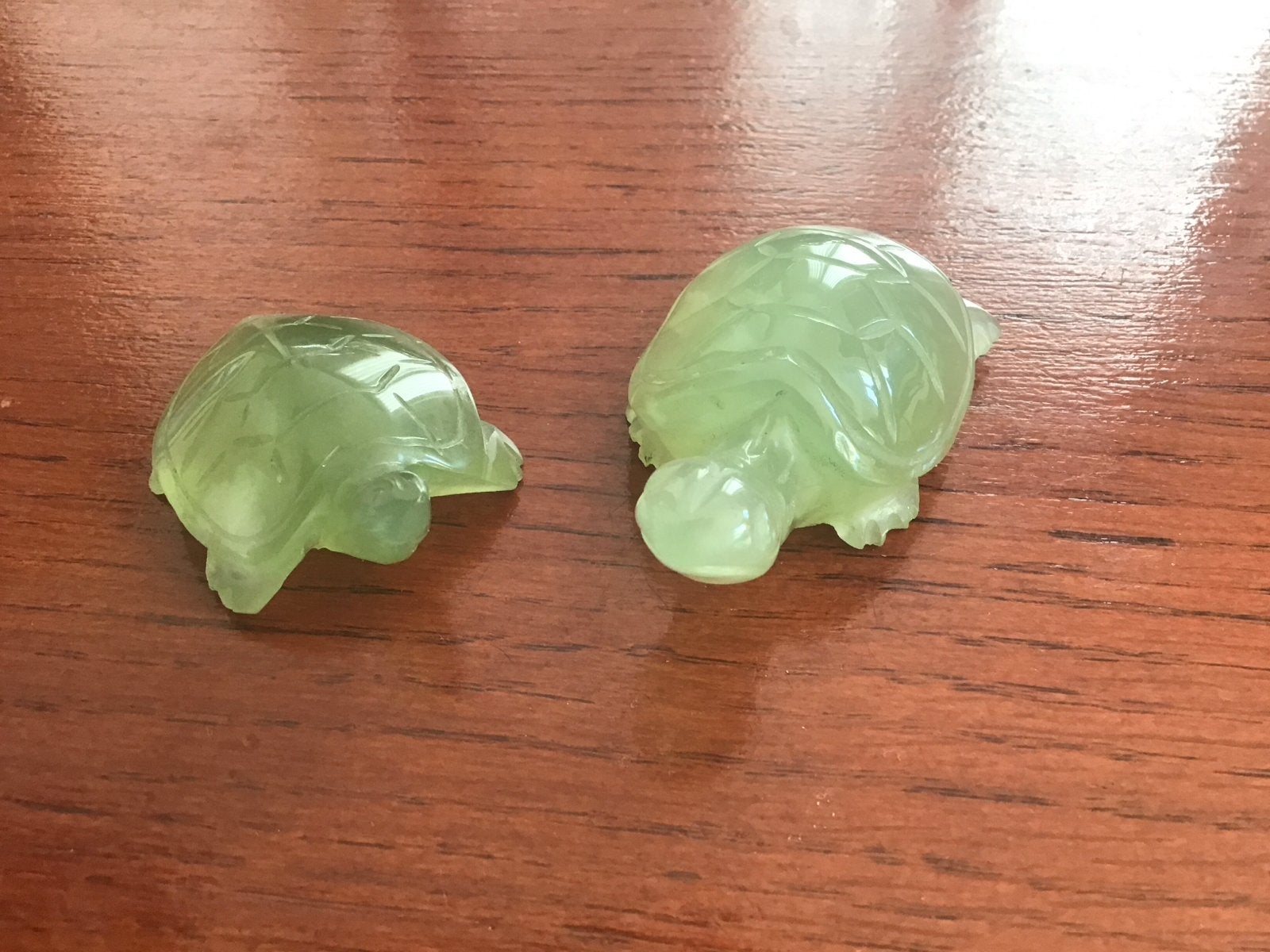 Set van 2 Schildpadbeeldjes van prehniet, Ophalen of Verzenden, Nieuw