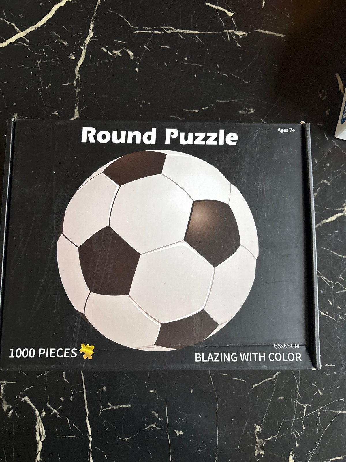 Ronde Voetbal Puzzel - 1000 Stukjes, Ophalen of Verzenden, 500 t/m 1500 stukjes, Nieuw, Legpuzzel