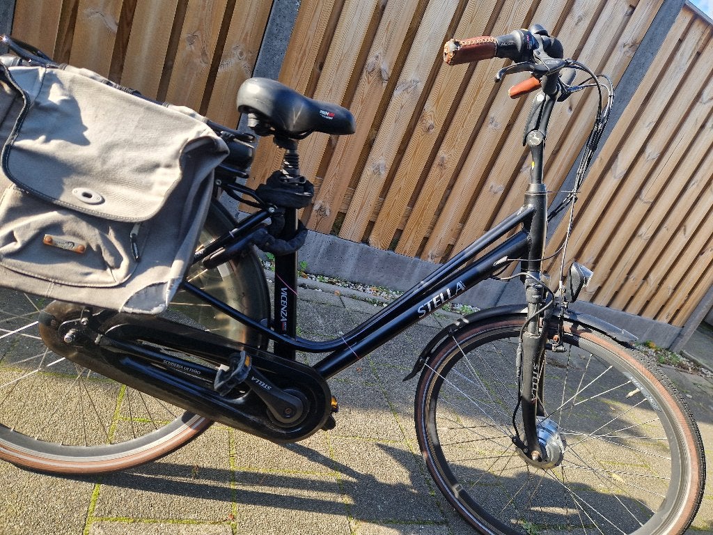 Stella Vecenza, Zo goed als nieuw