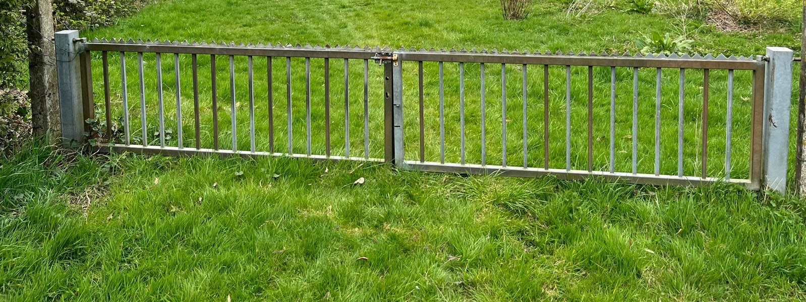 Weide hekwerk 4 meter breed €175, Ophalen, Gebruikt, IJzer, Spijlenhekwerk