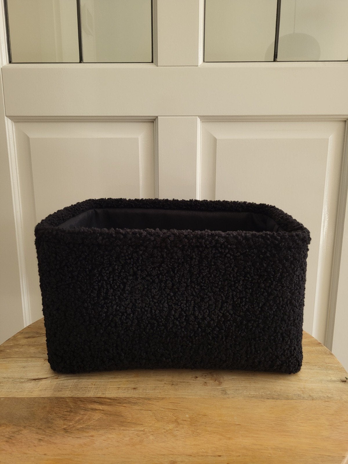 Zwarte nieuwe opberg mand met teddy stof, Overige materialen, Mand, Nieuw, Ophalen of Verzenden