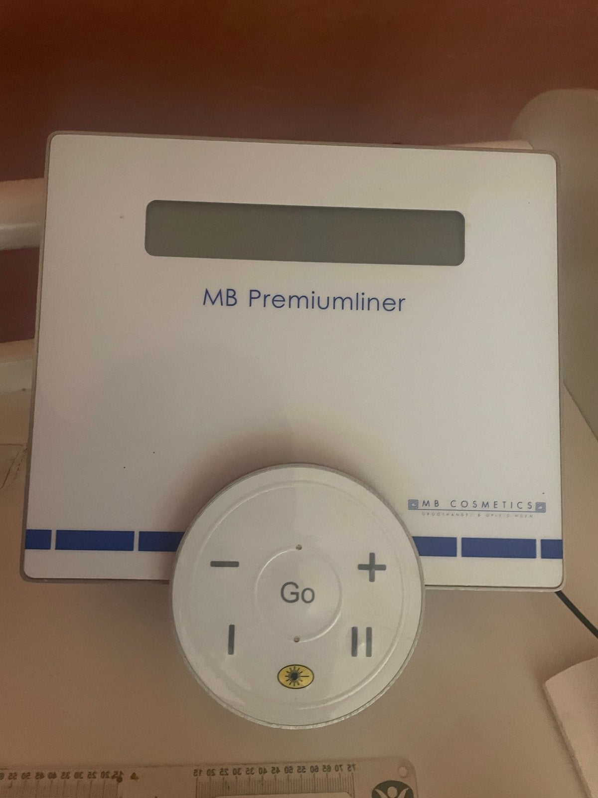 MB Premiumliner PMU apparaat met accessoires en tafeltje, Ophalen of Verzenden, Gebruikt, Overige typen