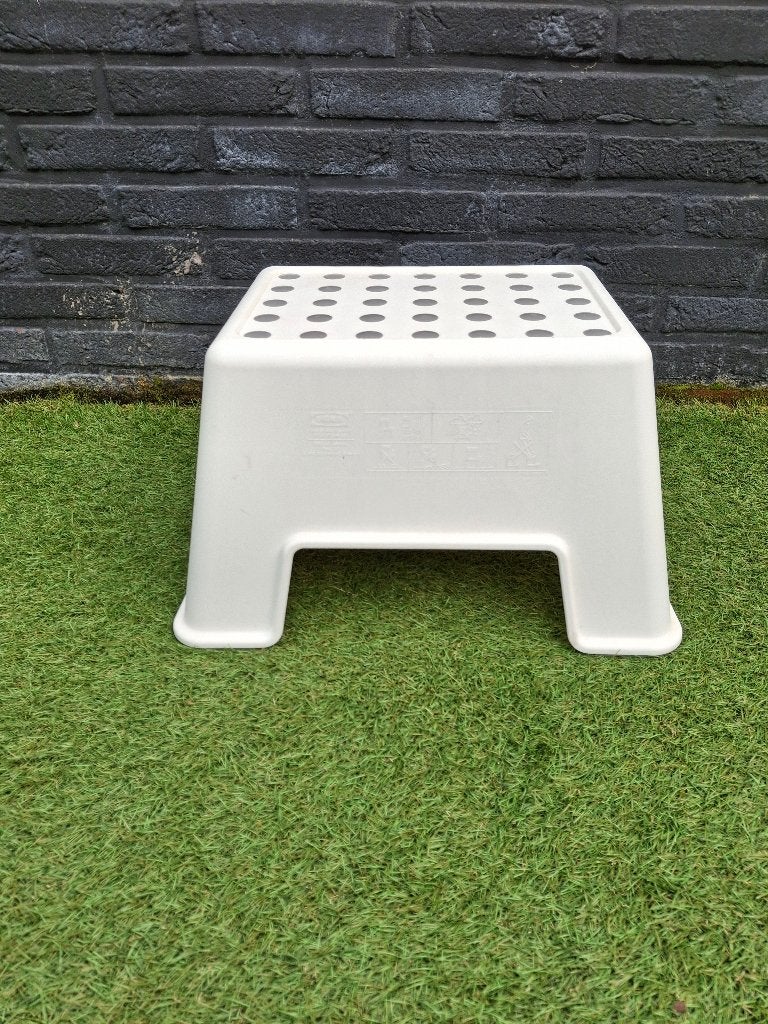 Krukje opstapje wit anti-slip, Ophalen, Gebruikt, Kunststof