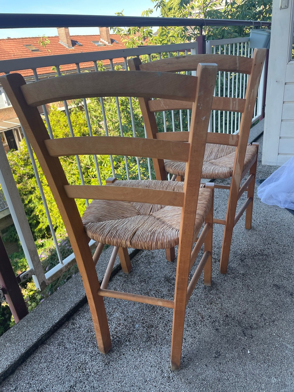 Houten stoelen met rieten zitting, Ophalen, Gebruikt, Twee, Bruin