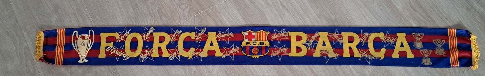FC Barcelona Sjaal - Força Barça & Campions, Ophalen of Verzenden, Zo goed als nieuw, Buitenlandse clubs, Vaantje of Sjaal