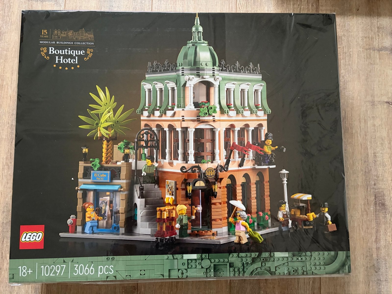 LEGO 10297 Boutique Hotel - Nieuw in doos, geseald, Ophalen, Nieuw, Overige merken
