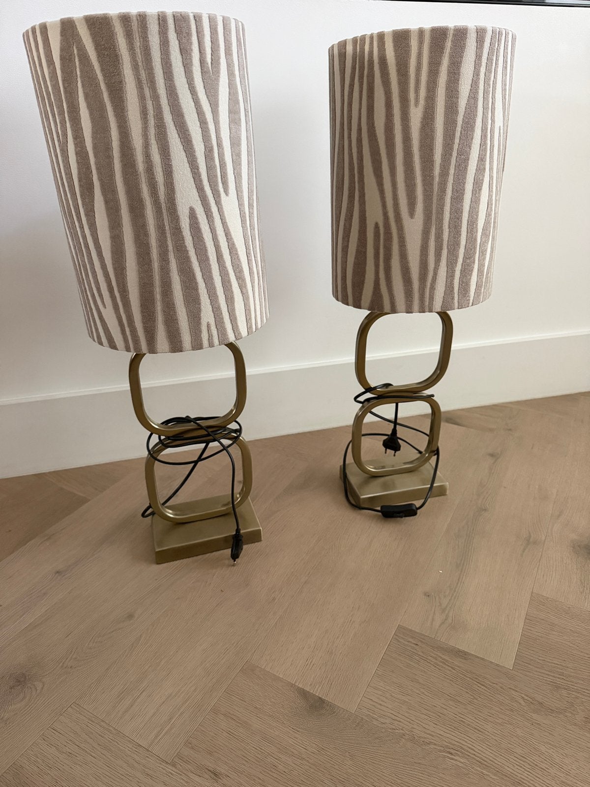 2x gouden lamp + kap zebra (karwei Nina) & (kwantum ares), Ophalen, Met schakelaar, Overige merken, Meerkleurig