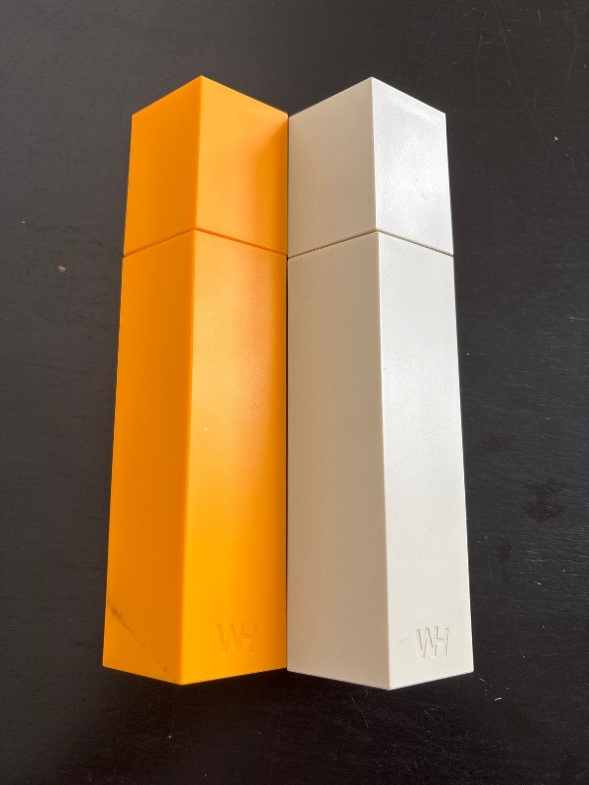 HAY x Sebastian Wrong Pentagonal Grinder / Pepermolen, Overige typen, Kunststof, Ophalen of Verzenden, Zo goed als nieuw
