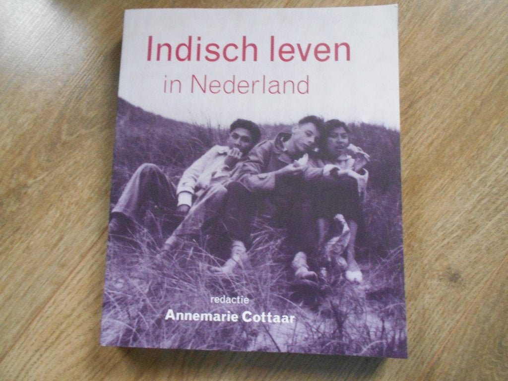 Annemarie Cottaar Indisch leven in Nederland, Ophalen of Verzenden, Tweede Wereldoorlog, Zo goed als nieuw, Overige onderwerpen