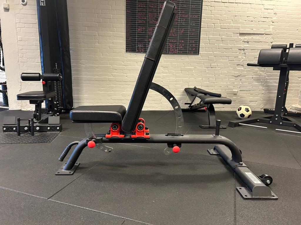 PT Essential adjustable bench NIEUW! Mag weg voor €150, Ophalen of Verzenden, Zo goed als nieuw, Fitnessbank