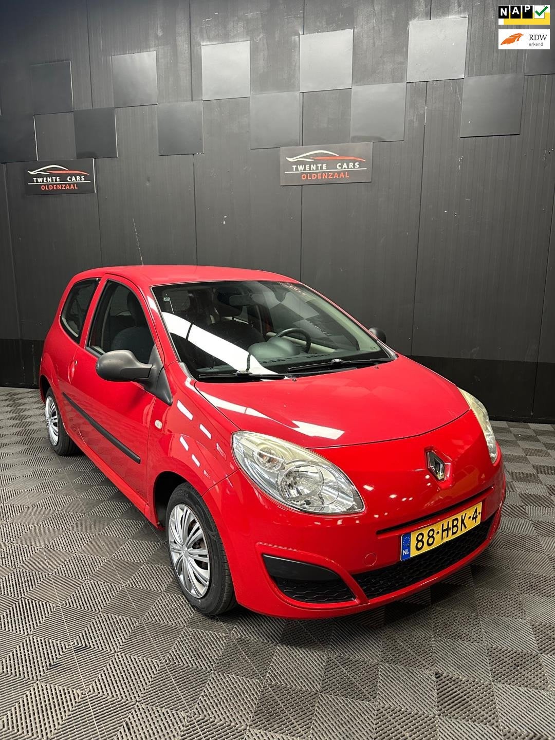 Renault Twingo 1.2 Authentique | Airco | Nieuwe APK |, Voorwielaandrijving, Gebruikt, 4 cilinders, 4 stoelen