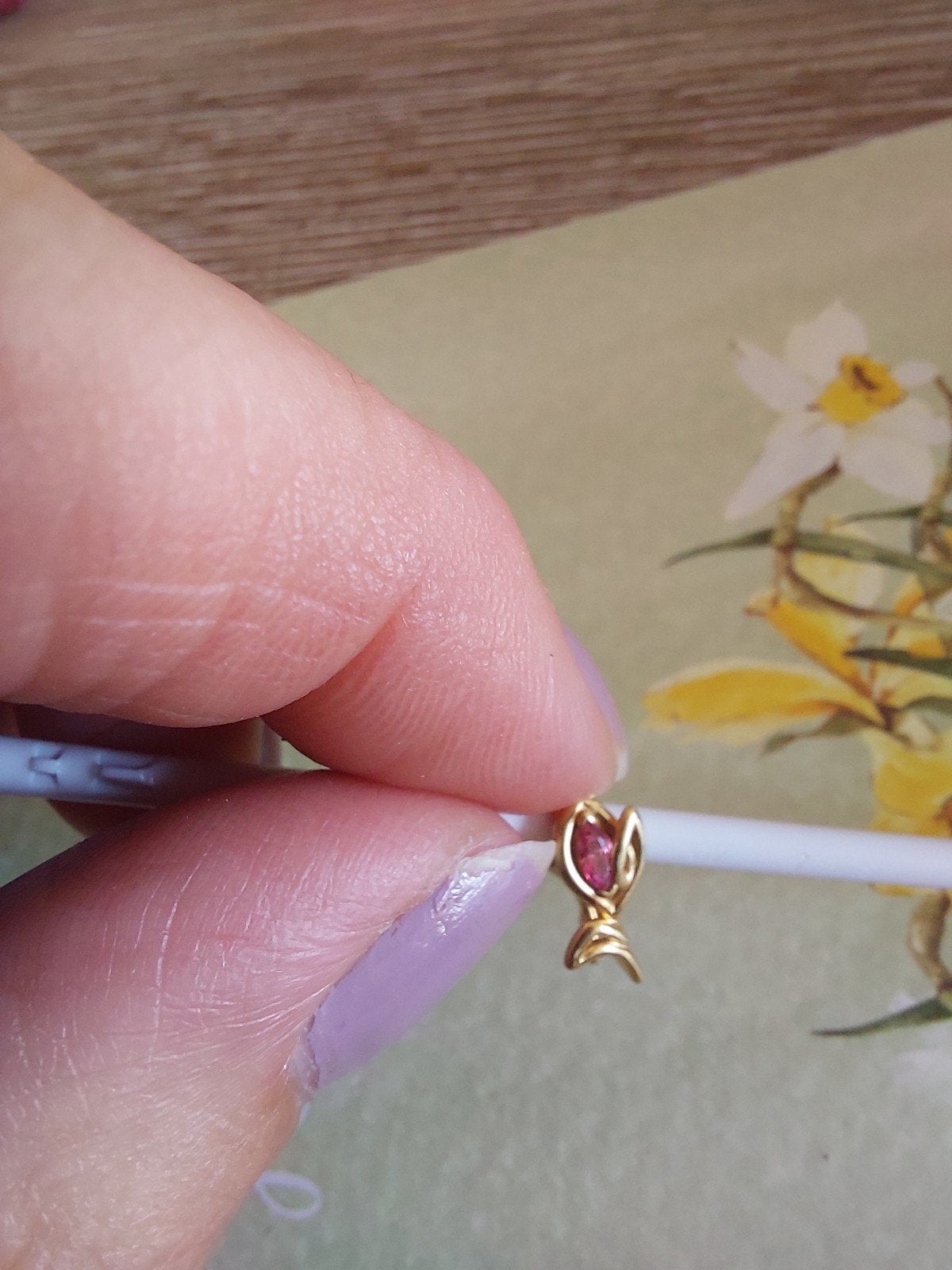 Pandora tulp bedel met roze steentje, Sieraden, Tassen en Uiterlijk, Overige materialen, Pandora, Ophalen of Verzenden, Zo goed als nieuw