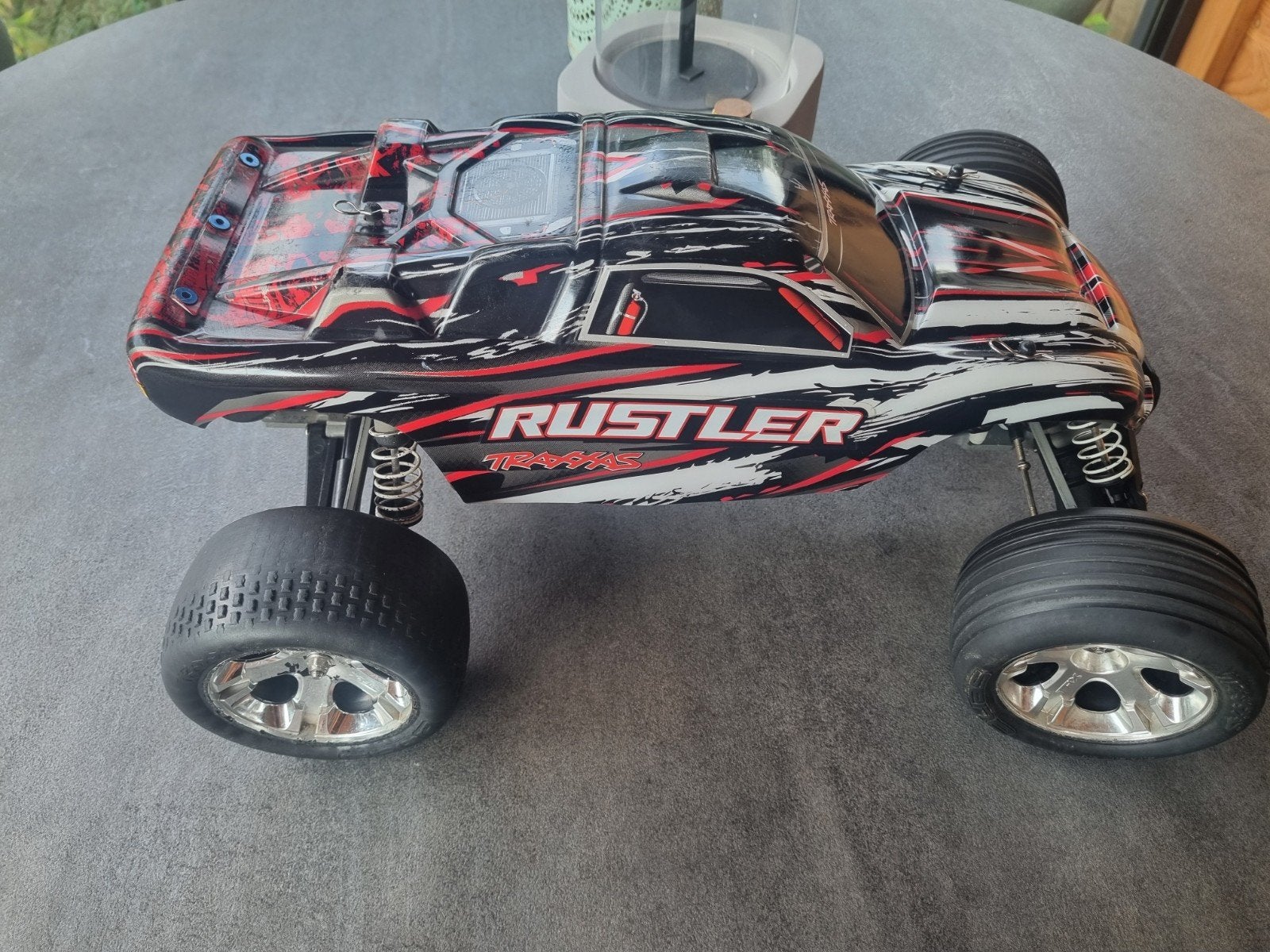Traxxas Rustler 2wd ROLLER, Ophalen