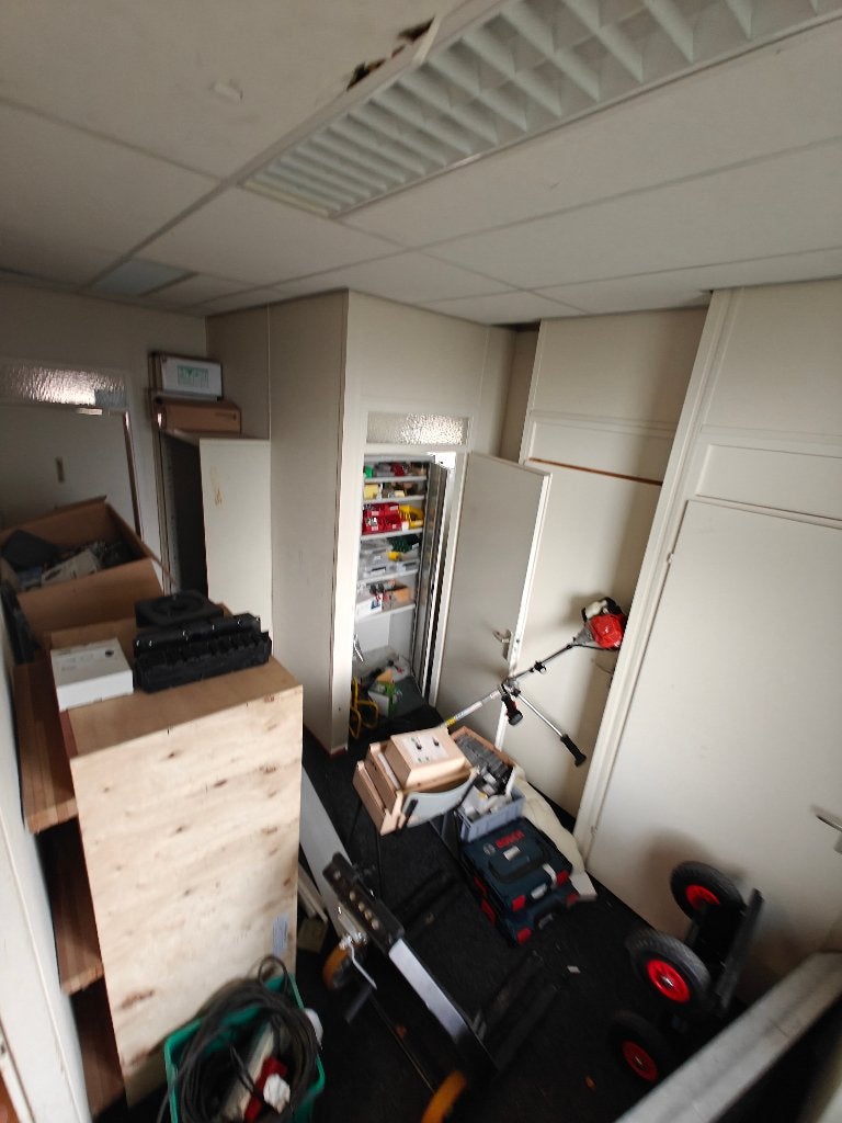 Acht semi-permanente units (200 m2), Zakelijke goederen, Machines en Bouw | Keten en Containers, Ophalen, Onbekend, Onbekend, Onbekend