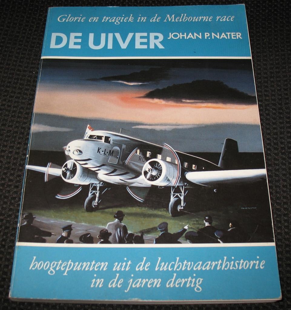Boek De Uiver - glorie en tragiek in de Melbourne race, Verzamelen, Ophalen of Verzenden, Gebruikt, Boek of Tijdschrift