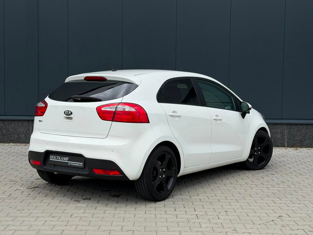 Kia Rio 1.2 CVVT World Cup Edition | CRUISE | BLUETOOTH | AI, 86 pk, Gebruikt, 4 cilinders, 1104 kg