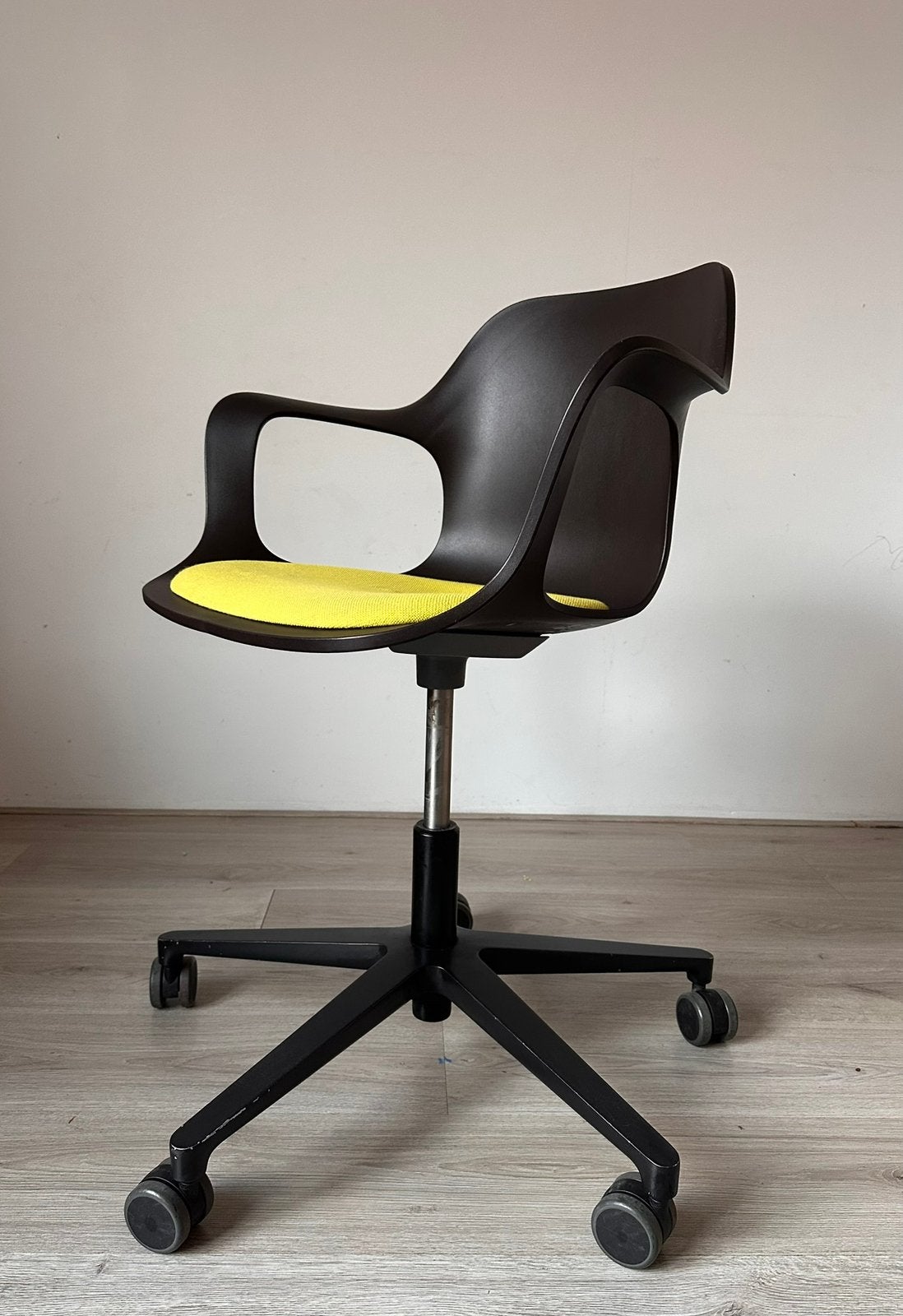 Partij 12x Vitra Hal Studio design stoelen, Ophalen, Gebruikt, Zwart