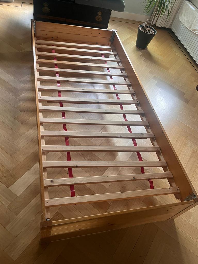 Eenpersoons bed gratis af te hale, Ophalen, Gebruikt, 90 cm, Eenpersoons