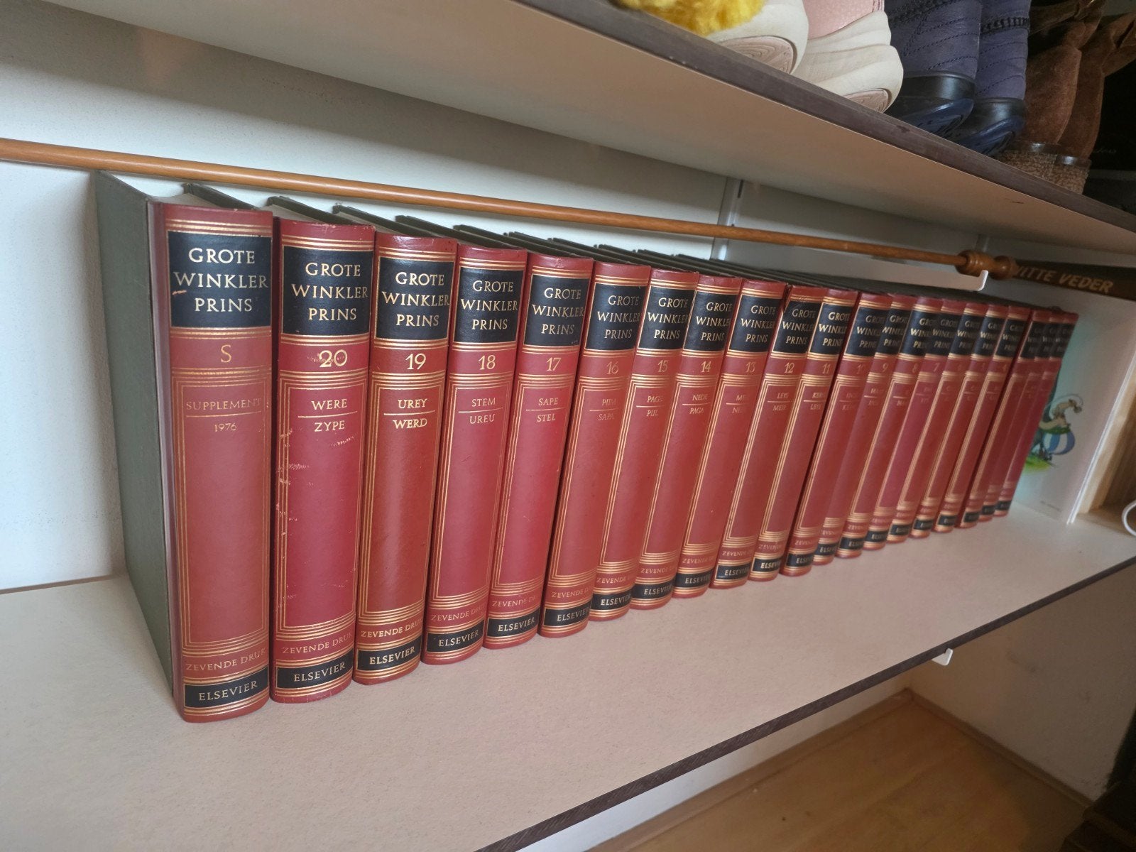 Winkler prins encyclopedie, Ophalen, Zo goed als nieuw, Algemeen