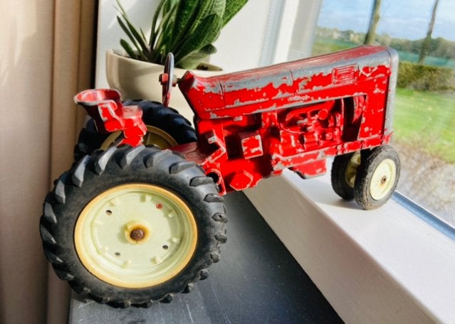 Grote Vintage ERTL Gegoten Metalen Speelgoedtractor, Ophalen, Gebruikt