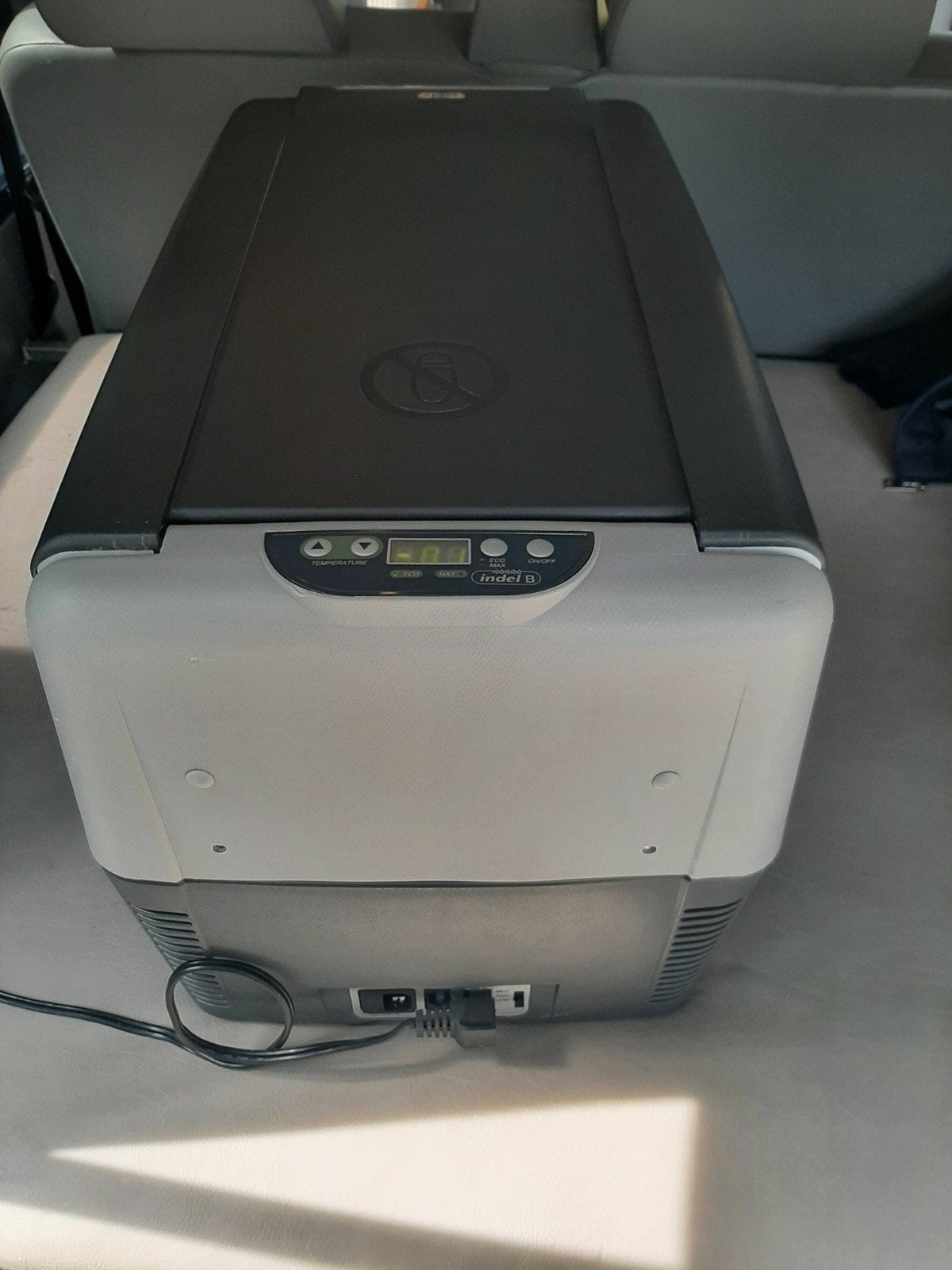 Indel B isotherm compressor camper boot koelbox 12v 24v 220v, Ophalen of Verzenden, Compressor