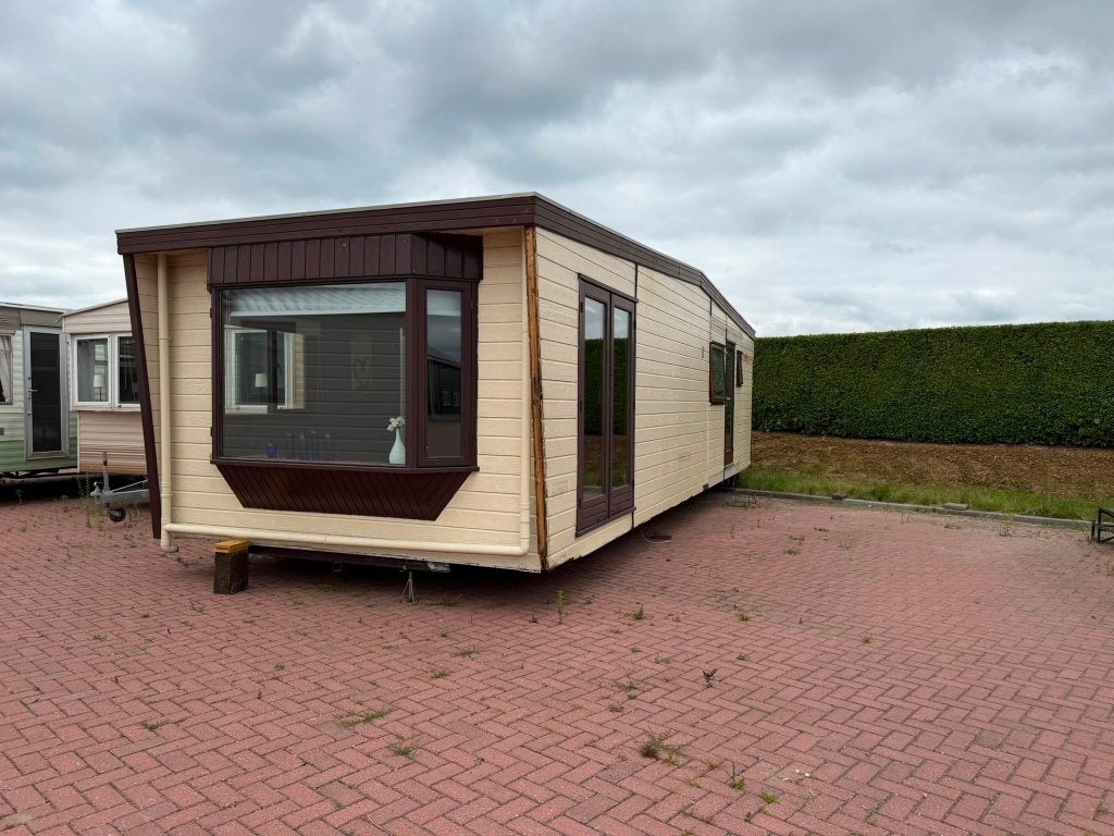tweedehands houten chalet, Tot en met 4