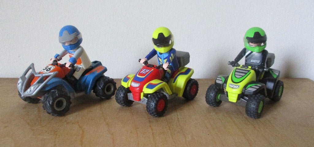 Playmobil 4229, 4425 en 4427  3 quads met terugtrekmotor, Ophalen of Verzenden, Gebruikt, Complete set, Voertuig