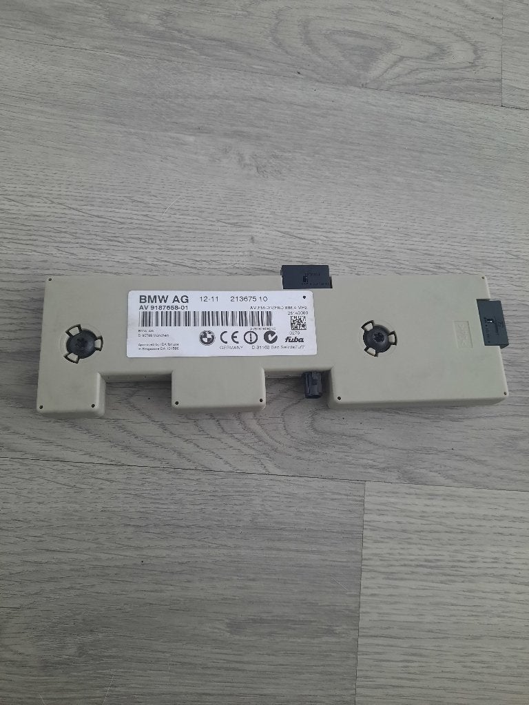 BMW ANTENNE  VERSTERKER E9X E8X, Ophalen of Verzenden, Zo goed als nieuw
