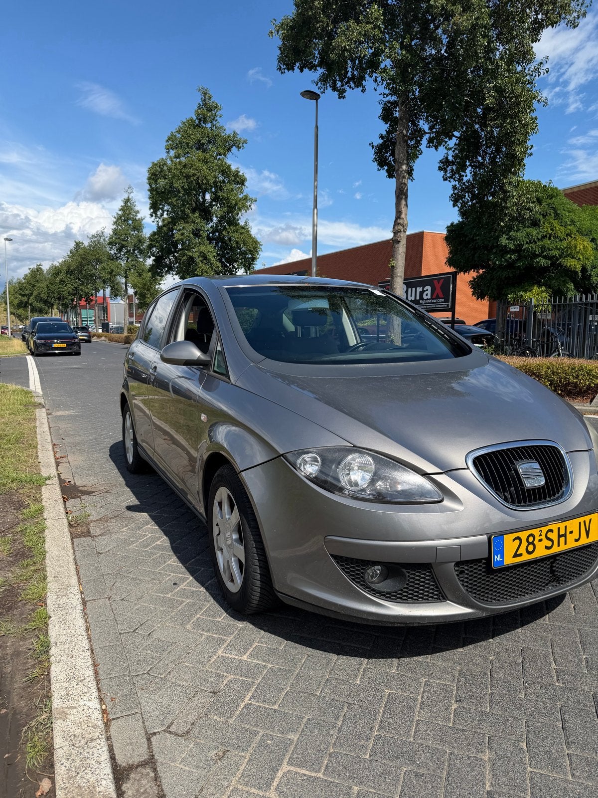 Seat Altea 1.6 Stylance 74KW 2006 Grijs. Airco, Trekhaak.