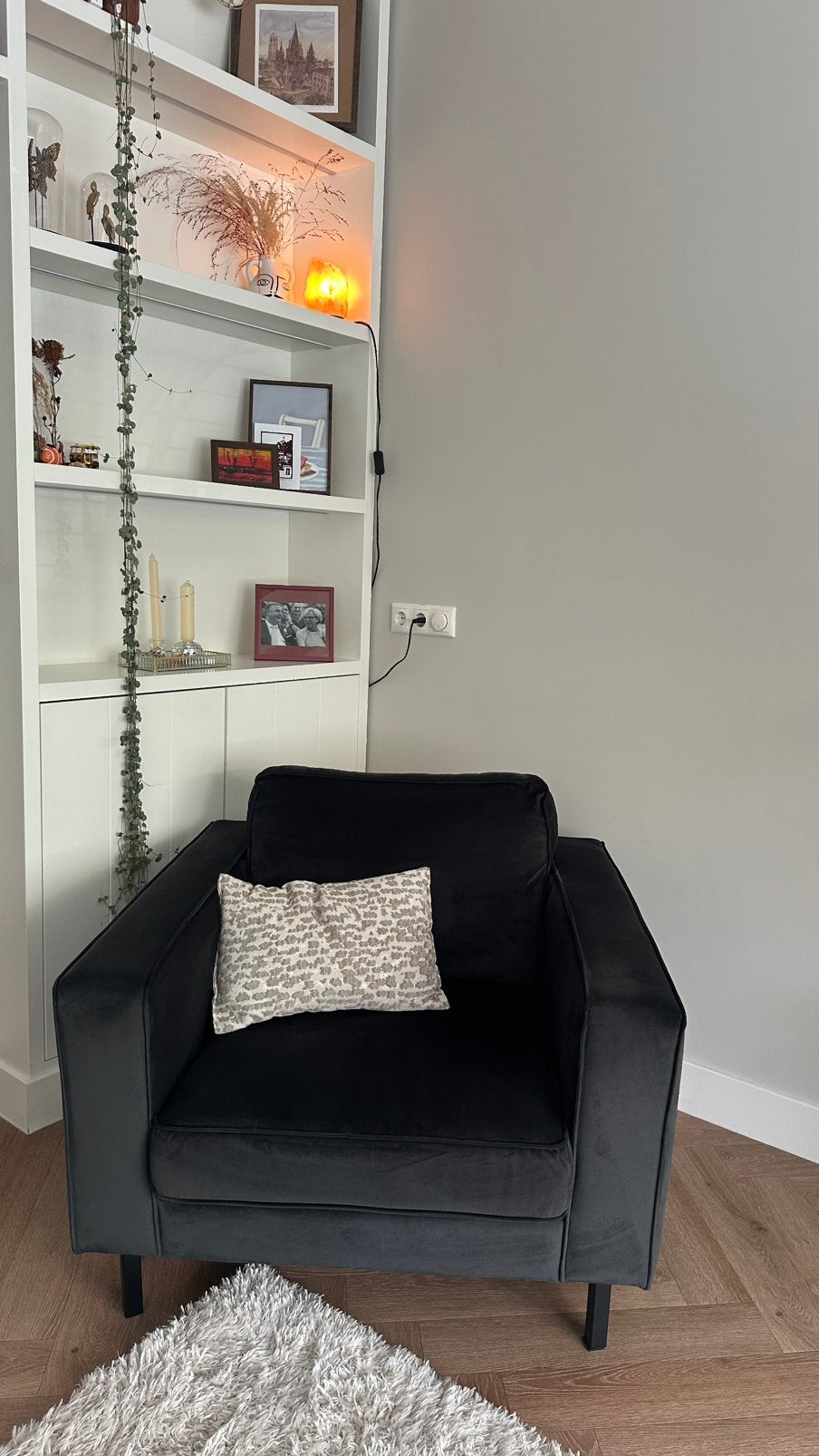 Fauteuil “Rodeo” – WOOOD, velvet antraciet, Ophalen, Eenpersoons, 75 tot 100 cm, Zo goed als nieuw