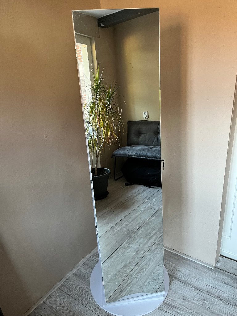 Sieradenkast met spiegel, Huis en Inrichting, Woonaccessoires | Spiegels, Ophalen, Minder dan 50 cm, Zo goed als nieuw, 150 tot 200 cm