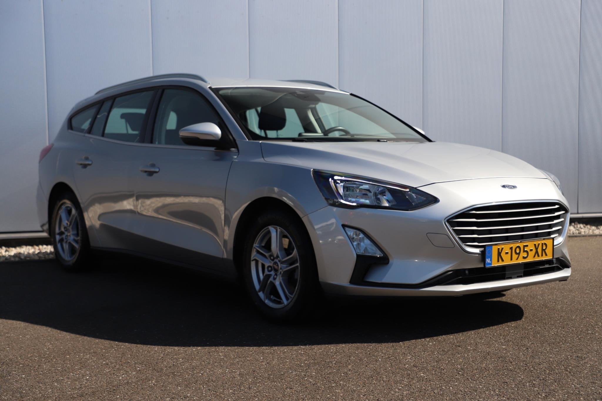 Ford Focus Wagon 1.0 EcoBoost Trend Edition Business Navigat, Auto's, Gebruikt, Euro 6, Met garantie (alle), 1283 kg